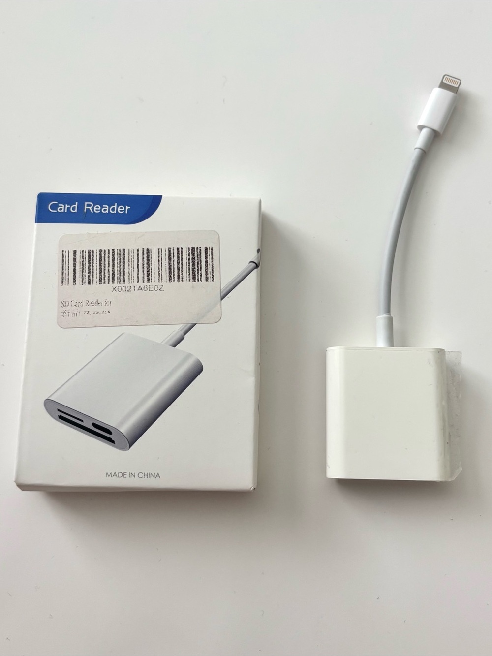 SD Card Reader for iPhone, Memory Card Reader with USB Camera Adapter/Lightning